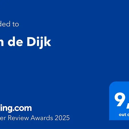 Aan De Dijk *